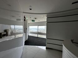 Gateway West (D7), Office #568705051